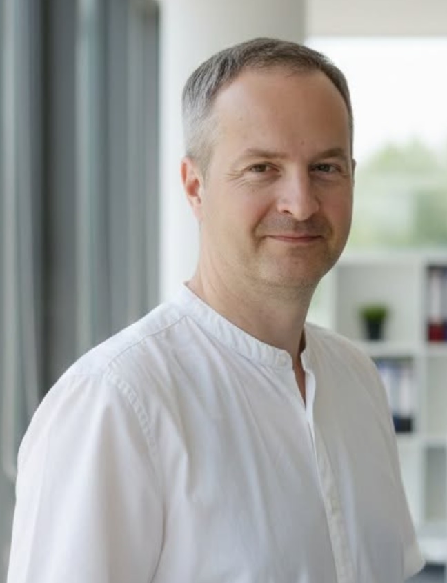 Dejan Milosavljević, Master psiholog